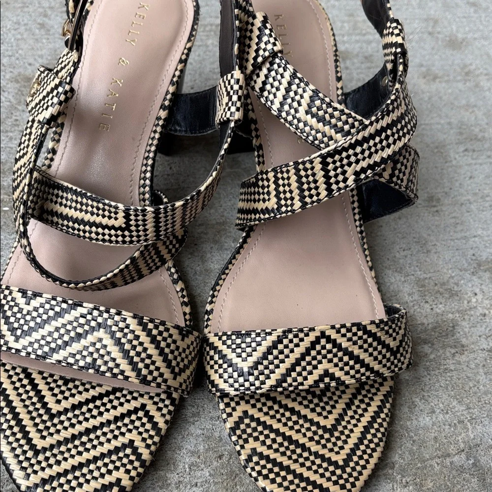 Kelly & Katie Frannie woven block heel sandals